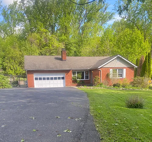 94 Baldwin Ln Photo 1