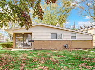 526 Clayton Rd, Hillside, IL 60162