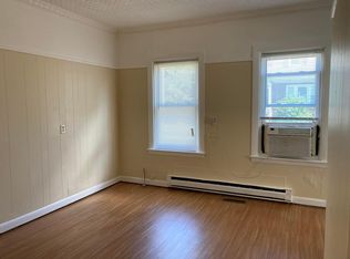 314 Lowell Ave APT 2, Providence, RI 02909