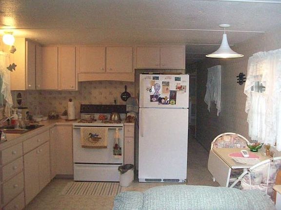 4th image of 641 Blackburn Blvd