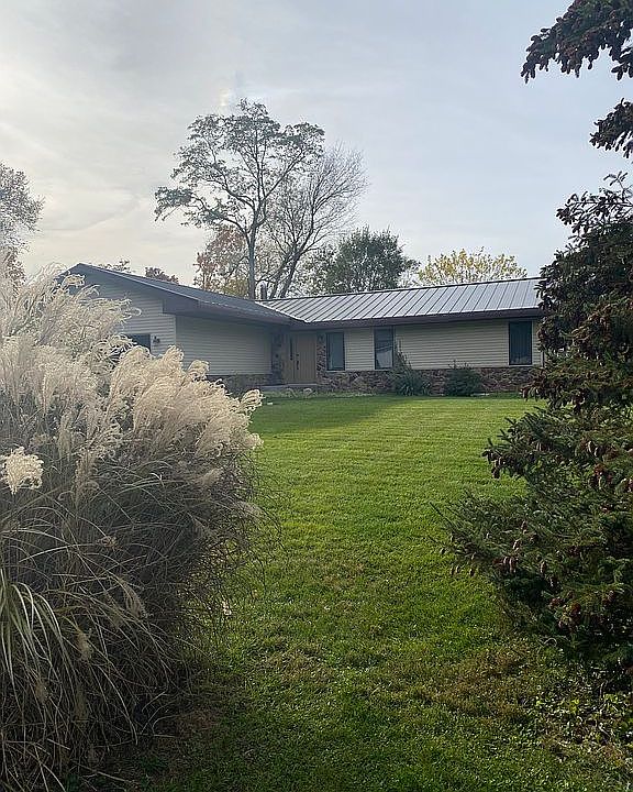 1st image of 51155 Sigerfoos Ave