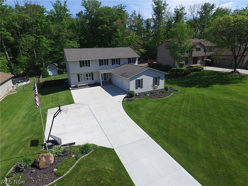 1st image of 9556 Ledge Acres Dr