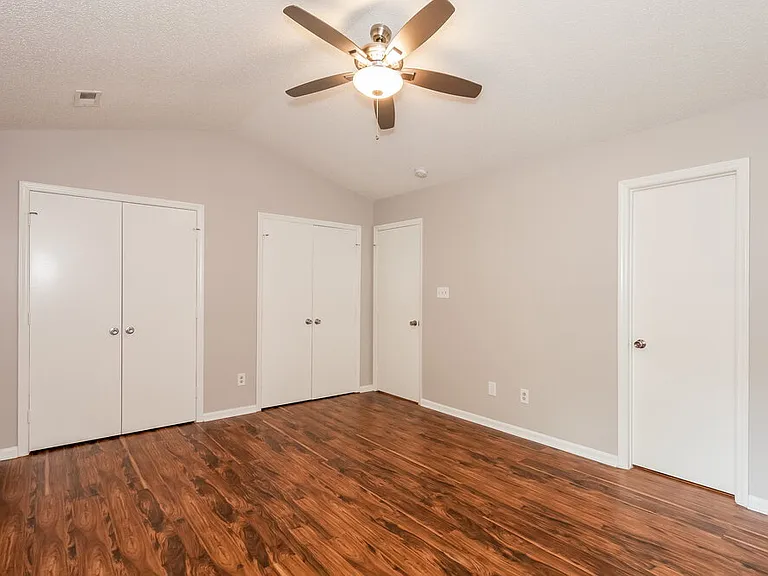 9007 Oren Thompson Rd — Photo 10
