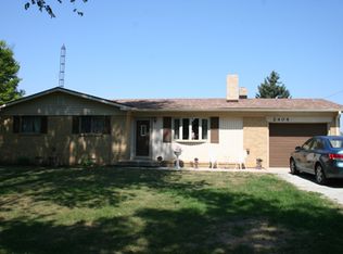 2404 E Little Bear Rd, Connersville, IN 47331