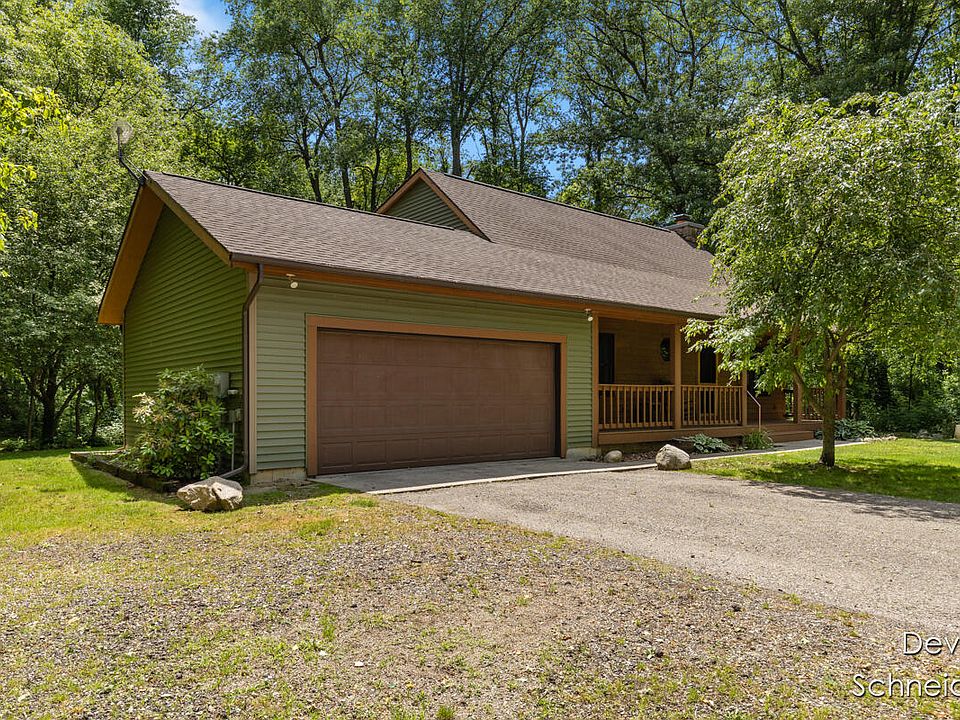1st image of 3275 Stager Dr