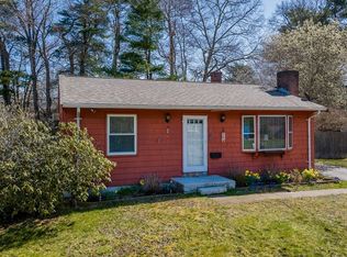 48 Briarwood Dr, New Bedford, MA 02745