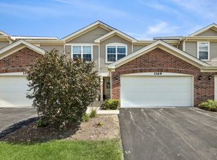 1169 Amber Dr, Cary, IL 60013