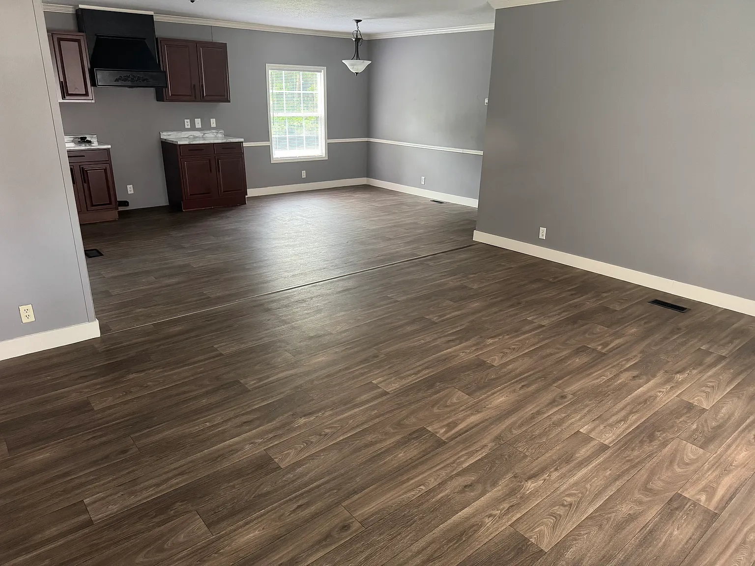 3 bed, 1250 sqft, $1,450 — Photo 1