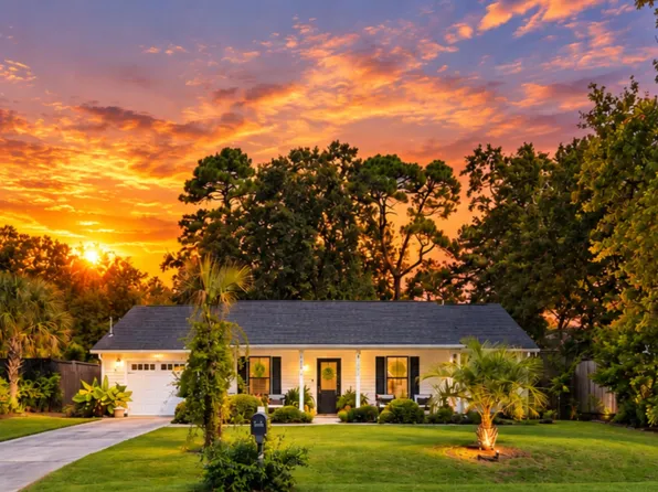 2986 Blackfish Rd, Johns Island, SC 29455