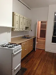 Rented by CENTURY 21 Sunny Gardens Realty, Inc.