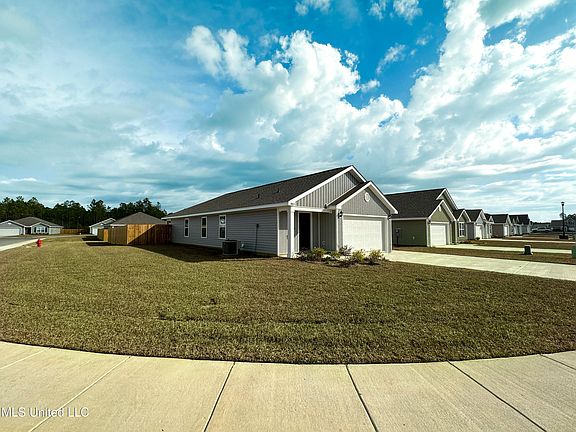 3rd image of 8068 Westwood Cir #64