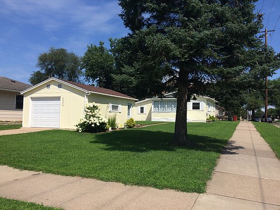 Great walking neighborhood!