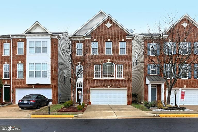 1st image of 4235 Sonia Ct