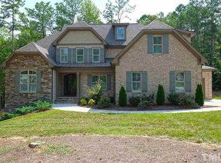 4905 Stoneyoak Ln, Raleigh, NC 27610