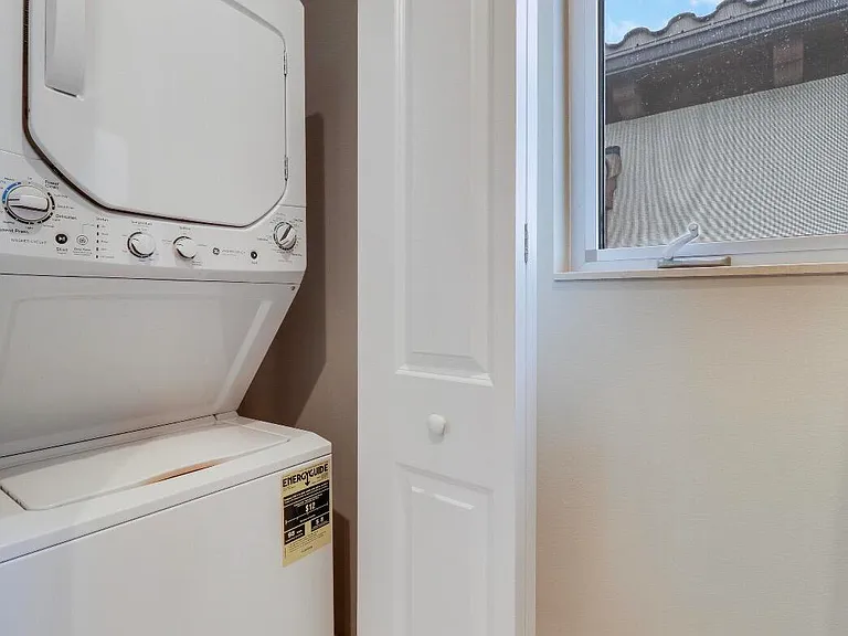 5029 Grandiflora Rd — Photo 43