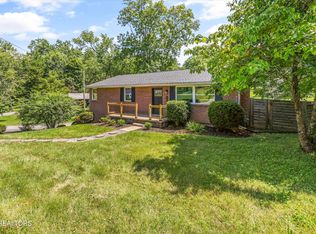 312 Stone Rd, Knoxville, TN 37920