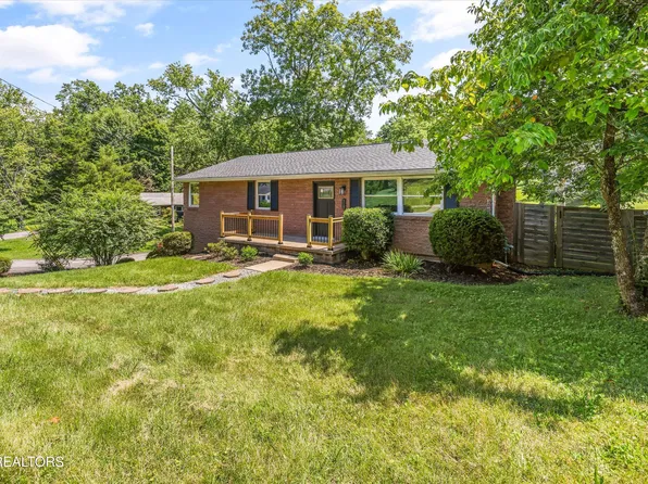 312 Stone Rd, Knoxville, TN 37920