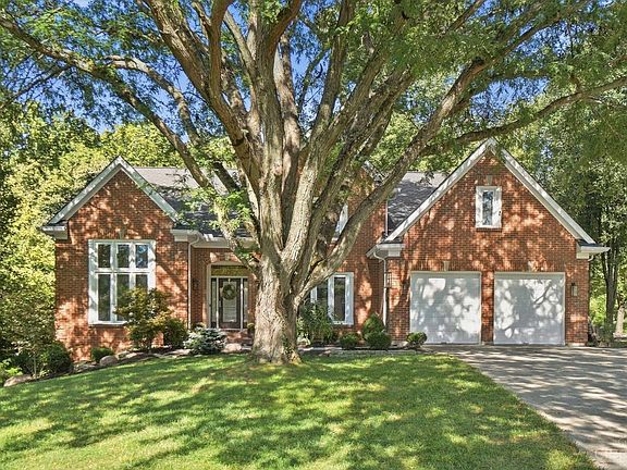 2nd image of 3831 Monets Ln