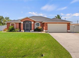 3042 NW 3rd Pl, Cape Coral, FL 33993
