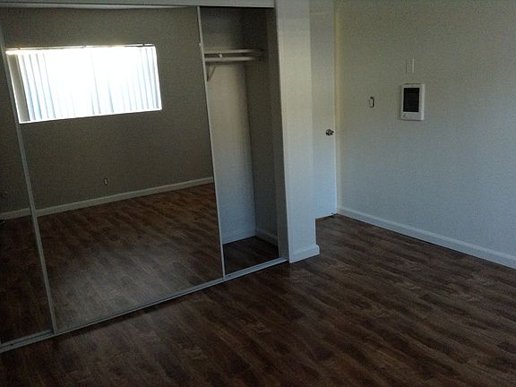 5th image of 13629 Kornblum Ave APT 29