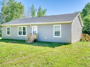 11157 Hannah Jane Dr, Fowlerville, MI 48836