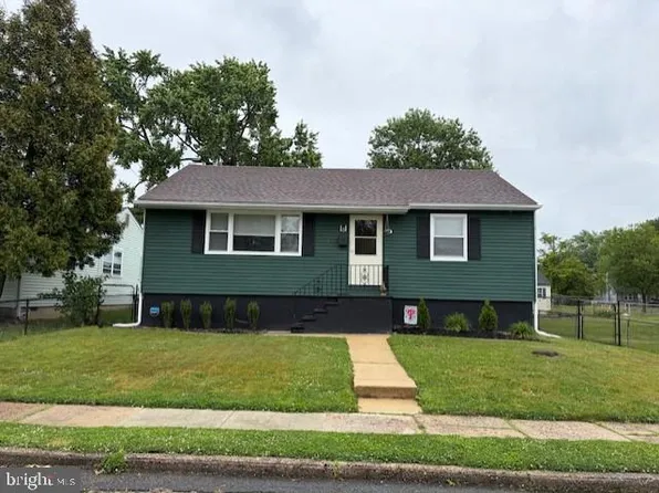 48 S Oak Ave, Mount Ephraim, NJ 08059