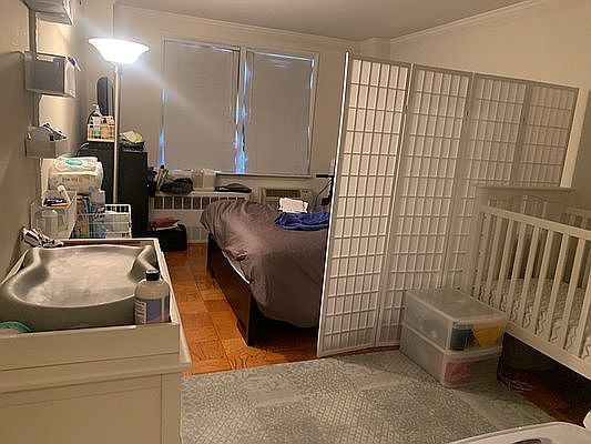 2nd image of 301 E 73rd St APT 3B