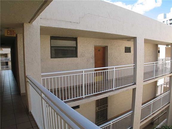 4th image of 1666 West Ave APT 508
