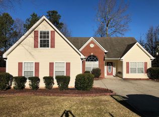 1355 Brisbane Dr, Dacula, GA 30019