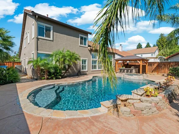 807 Kells Circle, Vacaville, CA 95688