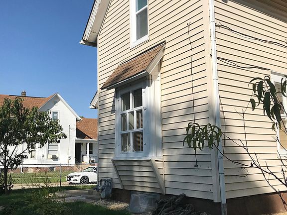 2nd image of 1244 Ferguson St #1