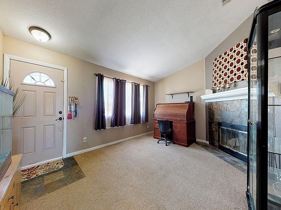 4th image of 10547 E Avenue S