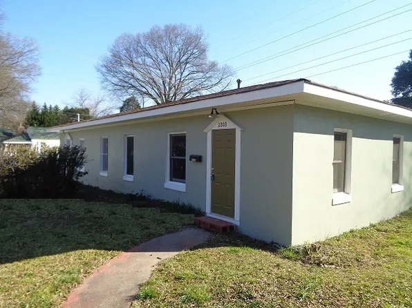 2203 Highland St, Charlotte, NC 28208