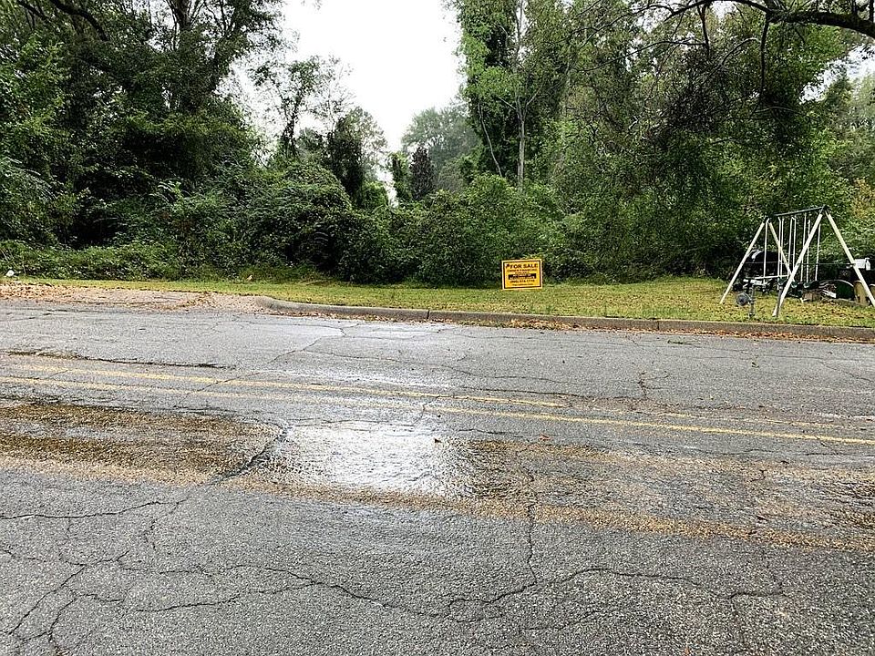 1st image of 510 Grinstead St SE