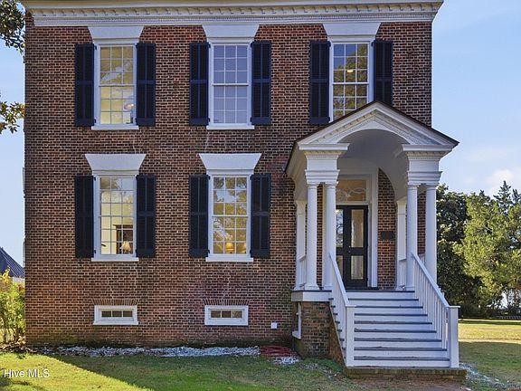 4th image of 101 Benbury Drive