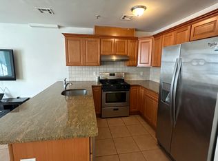 382 Avenue C APT 1, Bayonne, NJ 07002