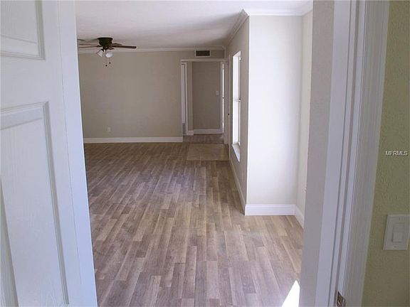 4th image of 4321 62nd St N