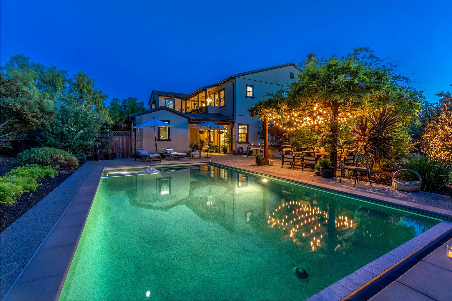 838 Obrien Pl photo 1