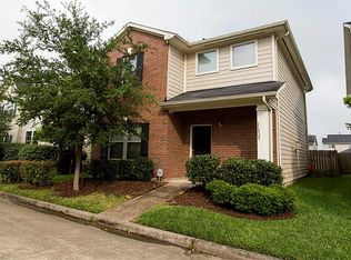 11928 Prior Park Dr, Houston, TX 77047
