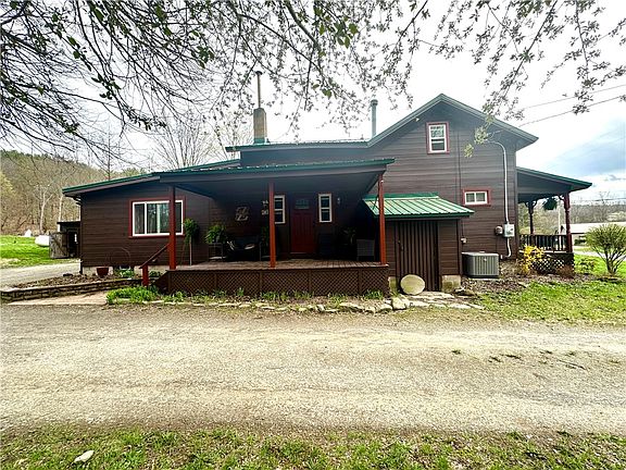 3rd image of 160 Martin Rd