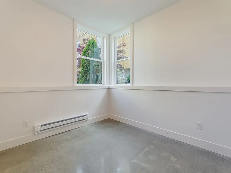 1414 20th Ave — Photo 8