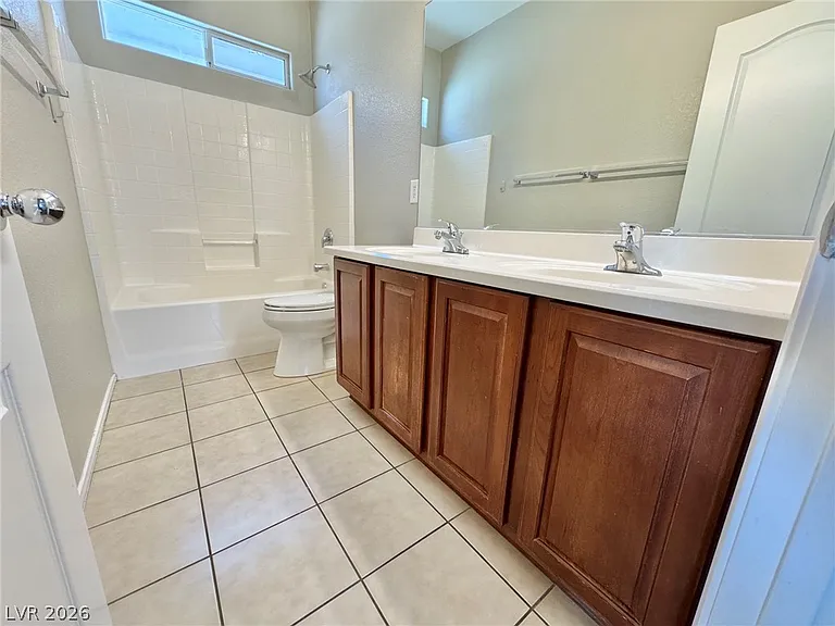 6012 Traviata Ave — Photo 22