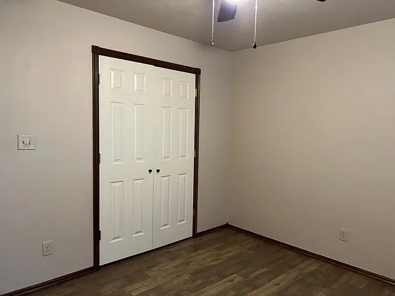 2315 SW H Ave — Photo 9