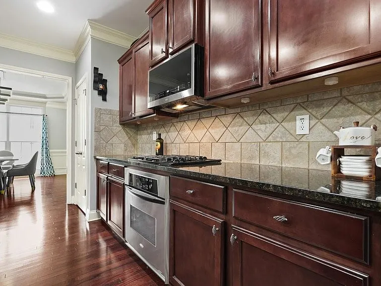 3888 Fairhill Point — Photo 18