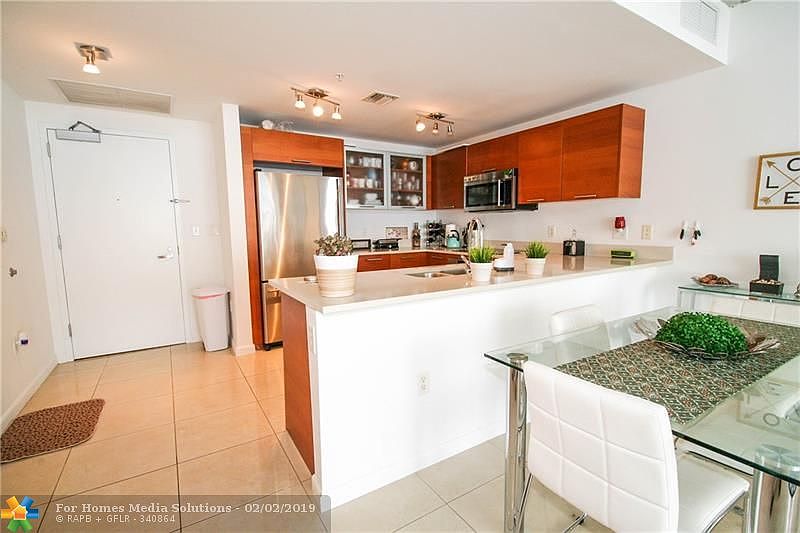 1st image of 3250 NE 1st Ave APT 805
