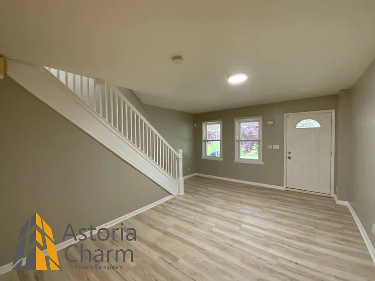 4020 Gelston Dr — Photo 8