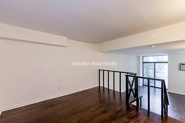 Rented by Mirador Real Estate | media 7