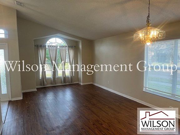 4th image of 3215 Crystal Creek Blvd