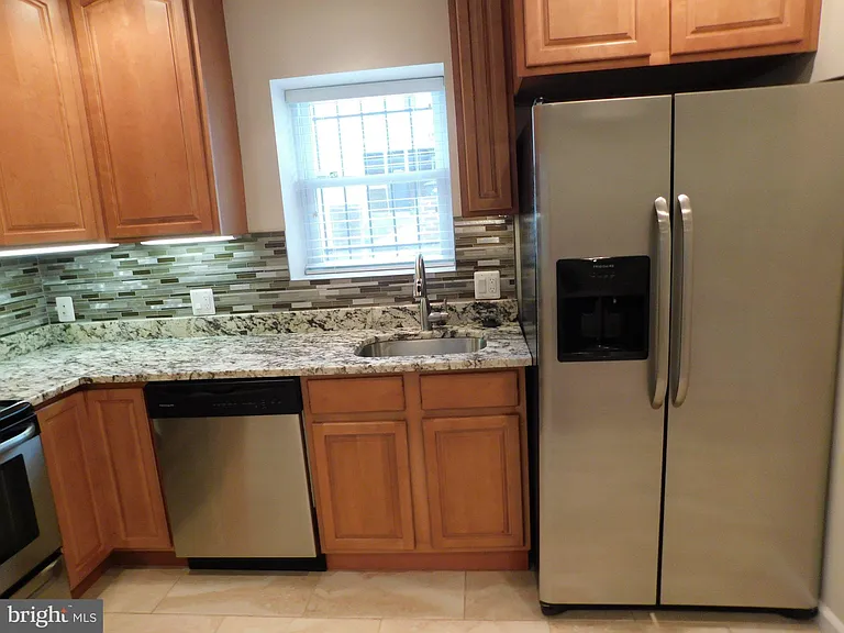 308 Webster St NW — Photo 20