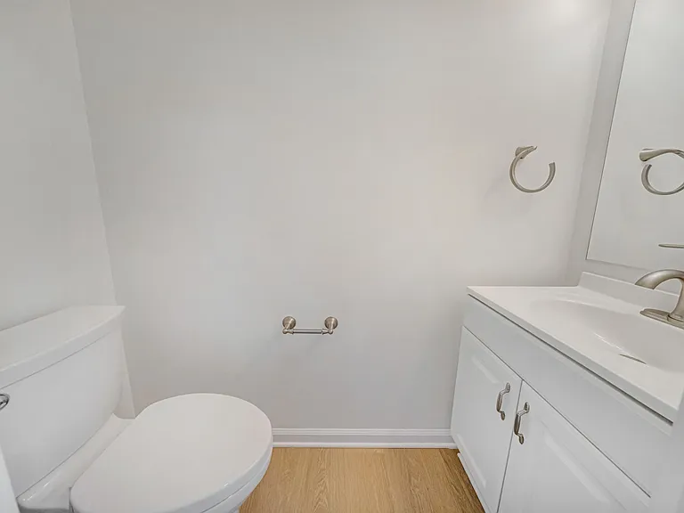68 Orchard Dr — Photo 22